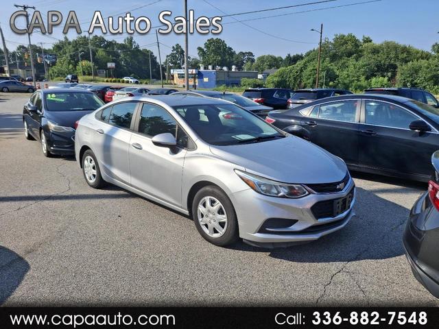 2017 Chevrolet Cruze LS Sedan FWD