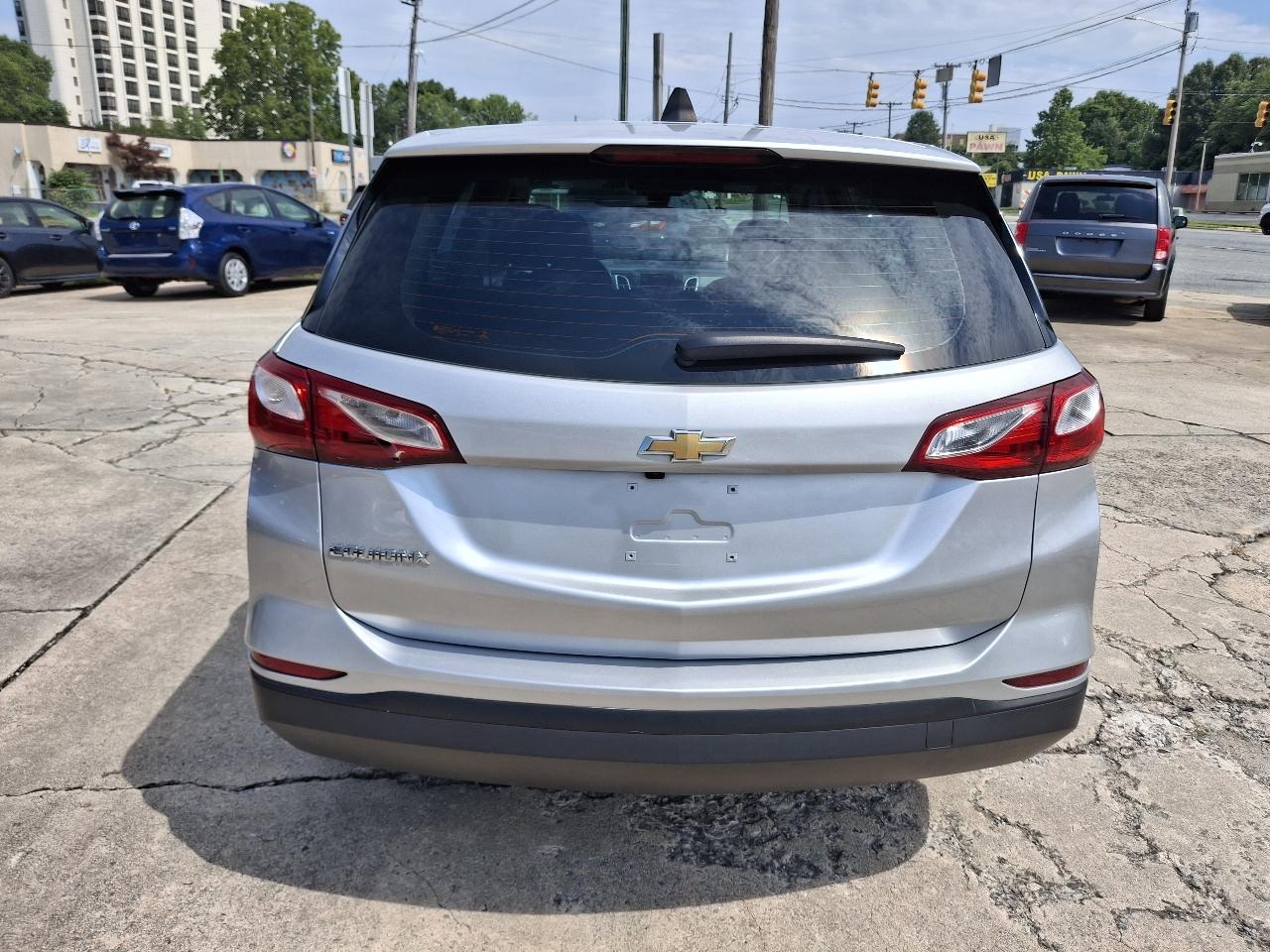 Chevrolet Equinox LS 2WD 2020