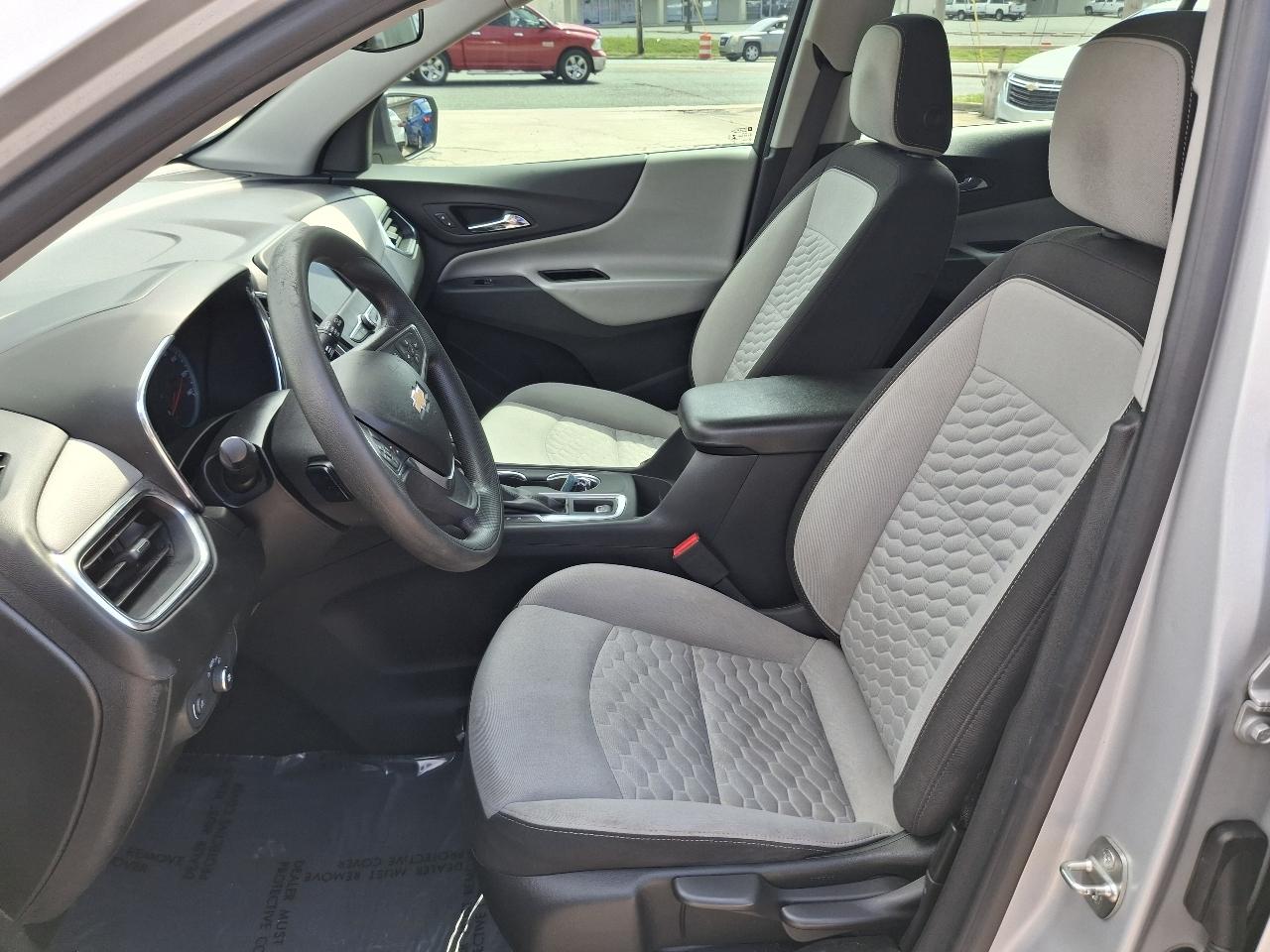 Chevrolet Equinox LS 2WD 2020