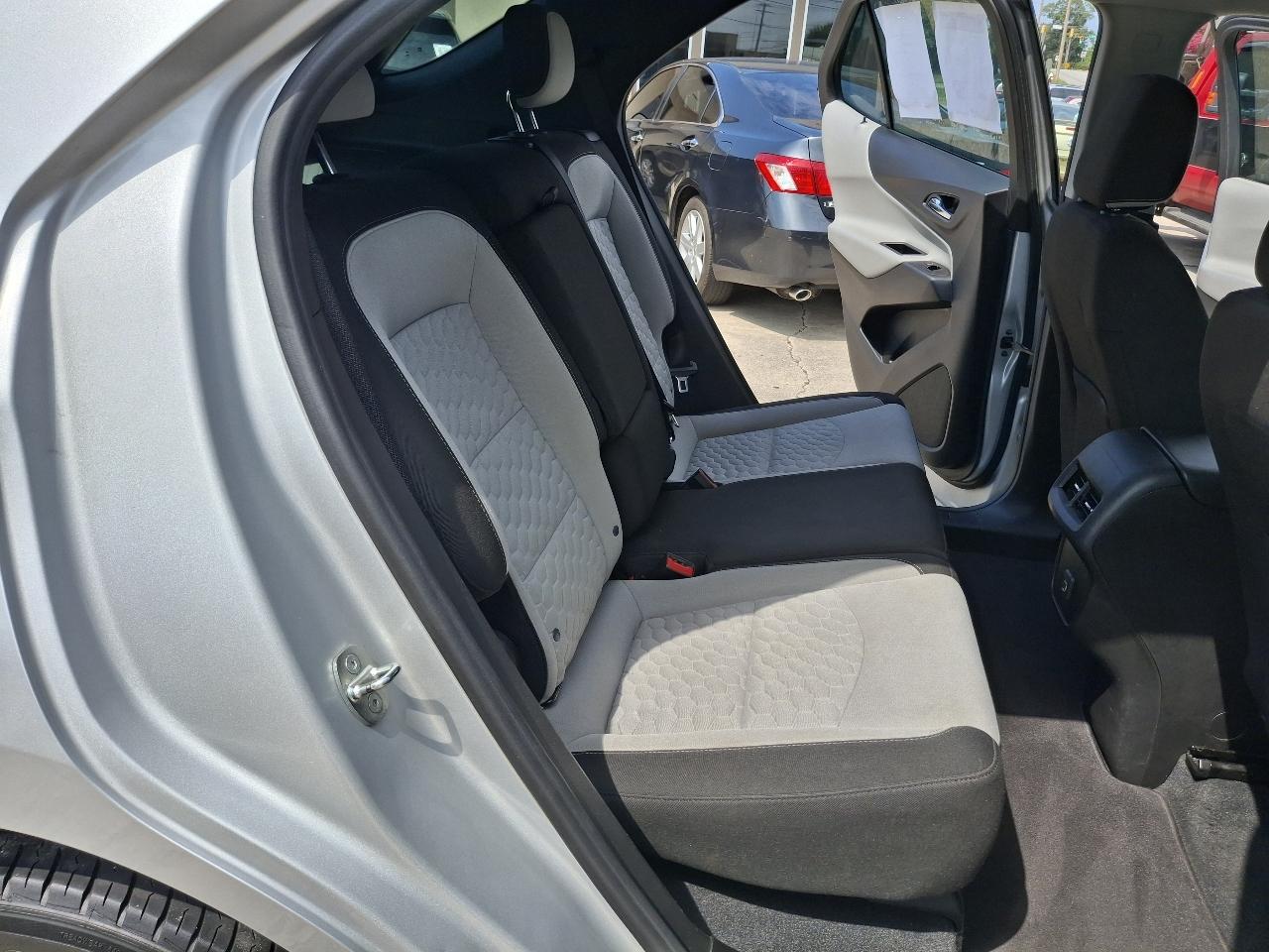 Chevrolet Equinox LS 2WD 2020