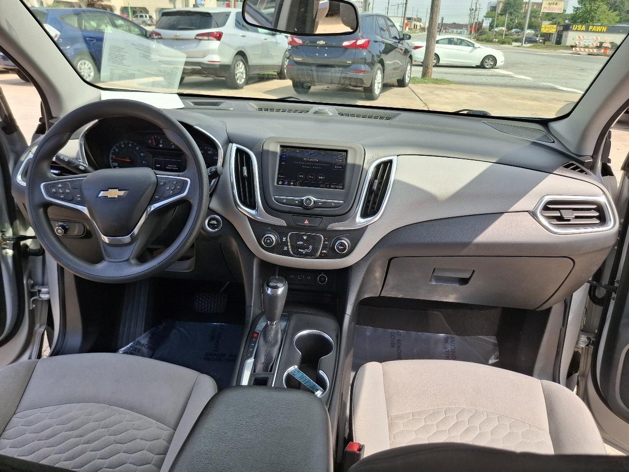 Chevrolet Equinox LS 2WD 2020
