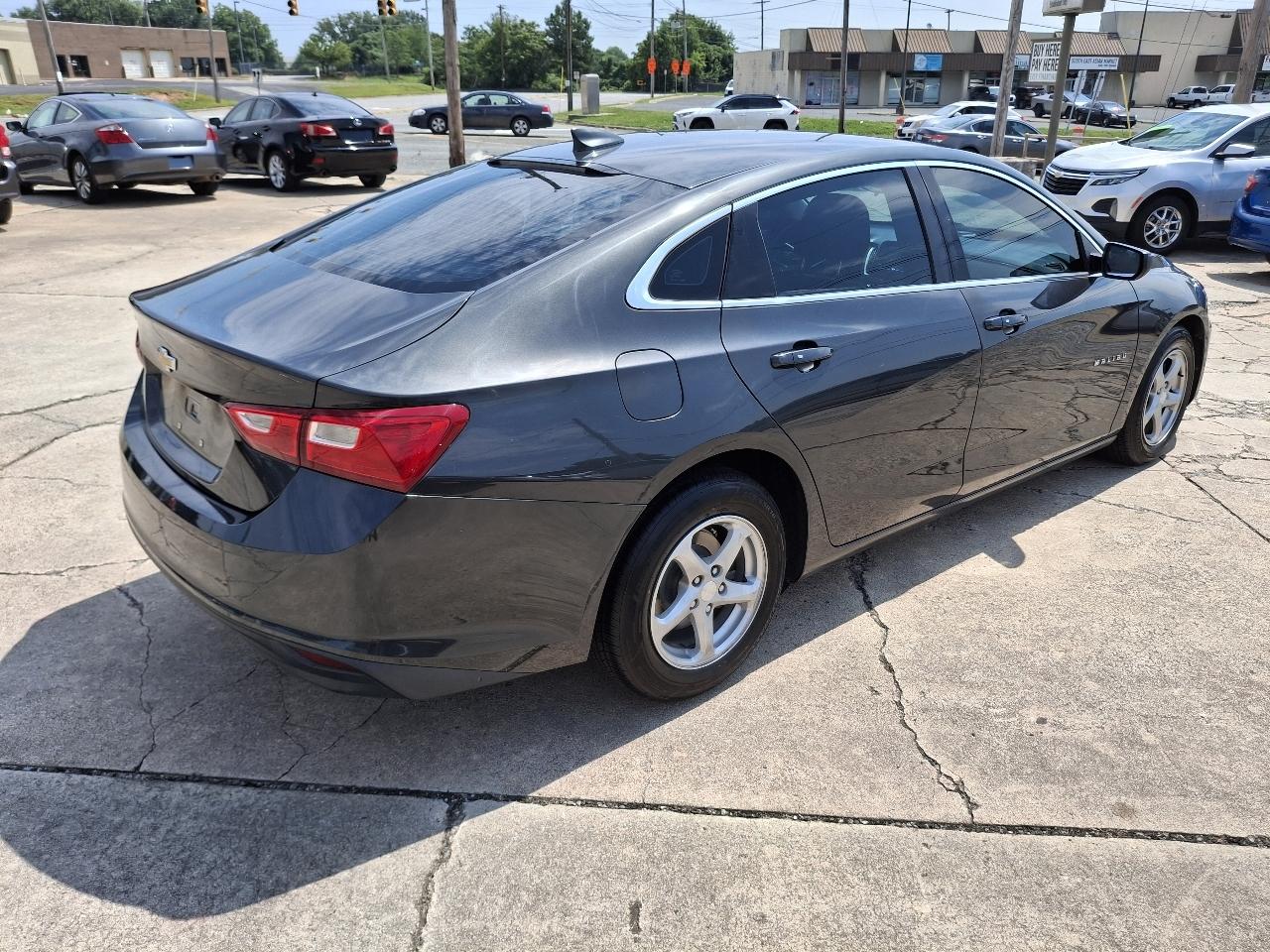 Chevrolet Malibu LS 2017