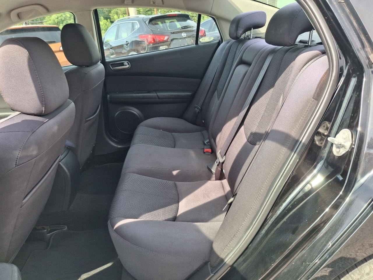 Mazda MAZDA6 i Sport 2012
