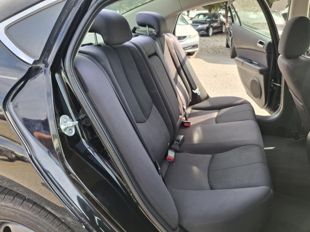 Mazda MAZDA6 i Sport 2012