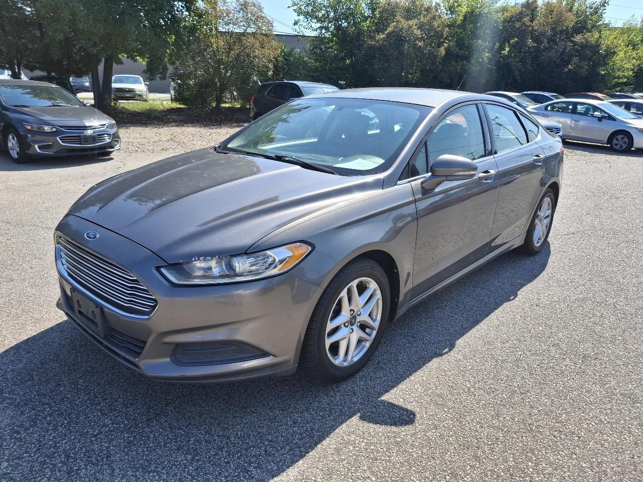 Ford Fusion SE 2014
