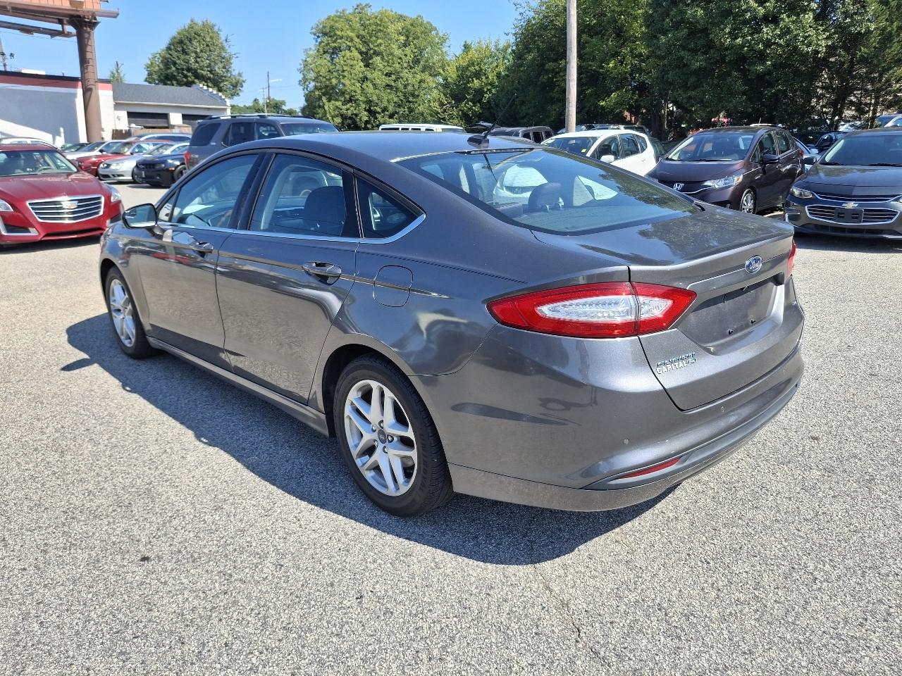 Ford Fusion SE 2014