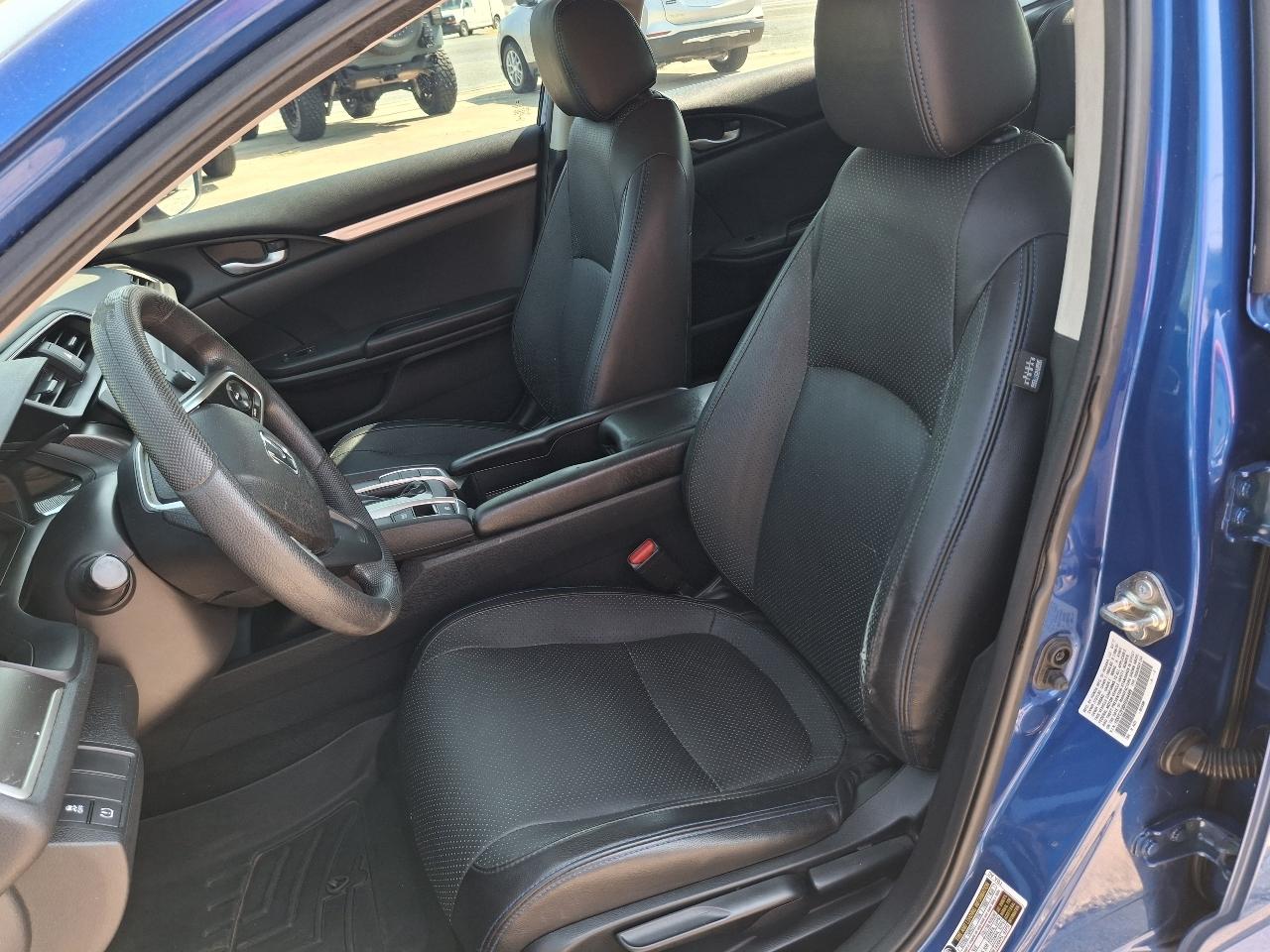 Honda Civic LX Sedan CVT 2017