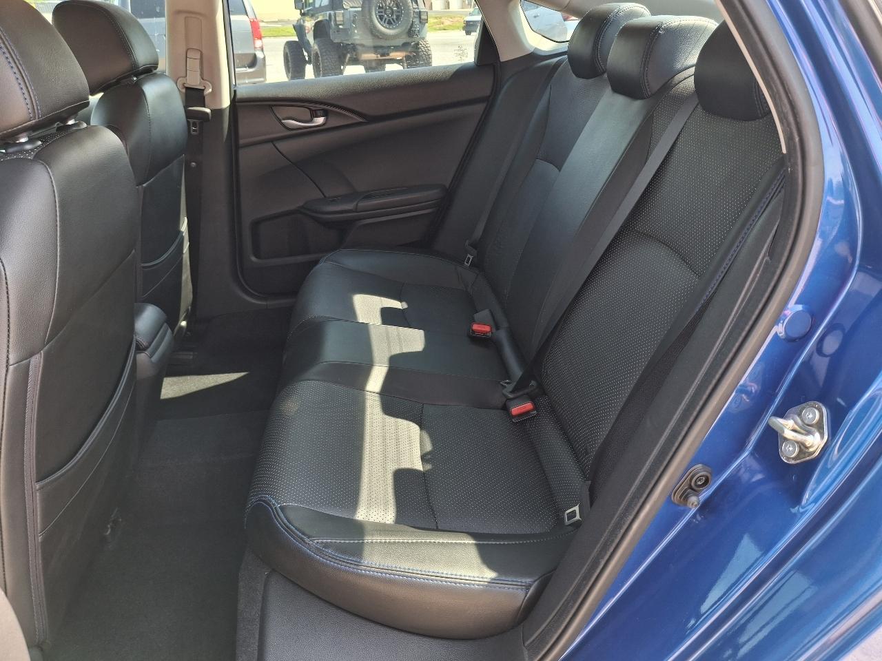 Honda Civic LX Sedan CVT 2017