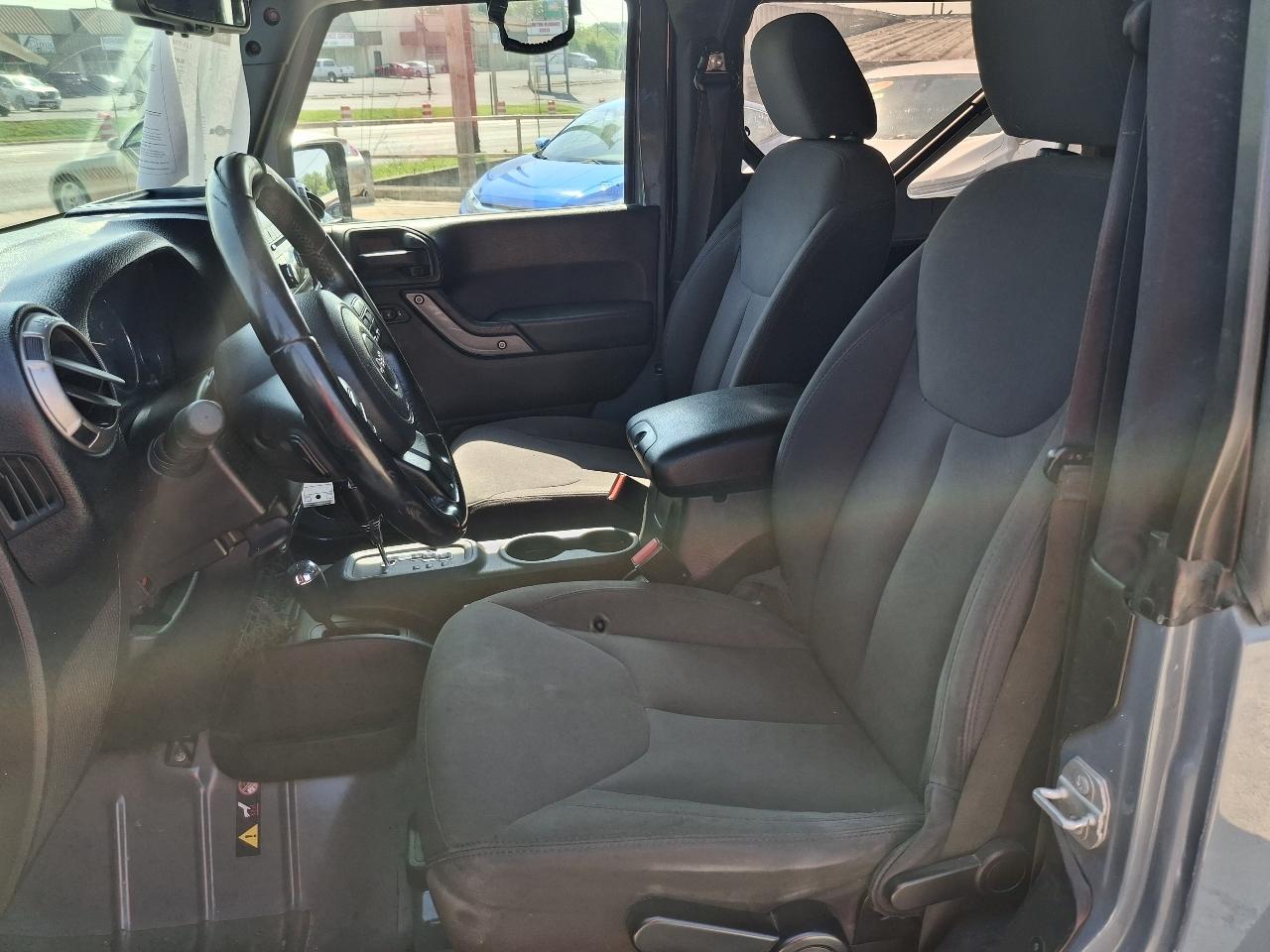 Jeep Wrangler Sport 4WD 2015