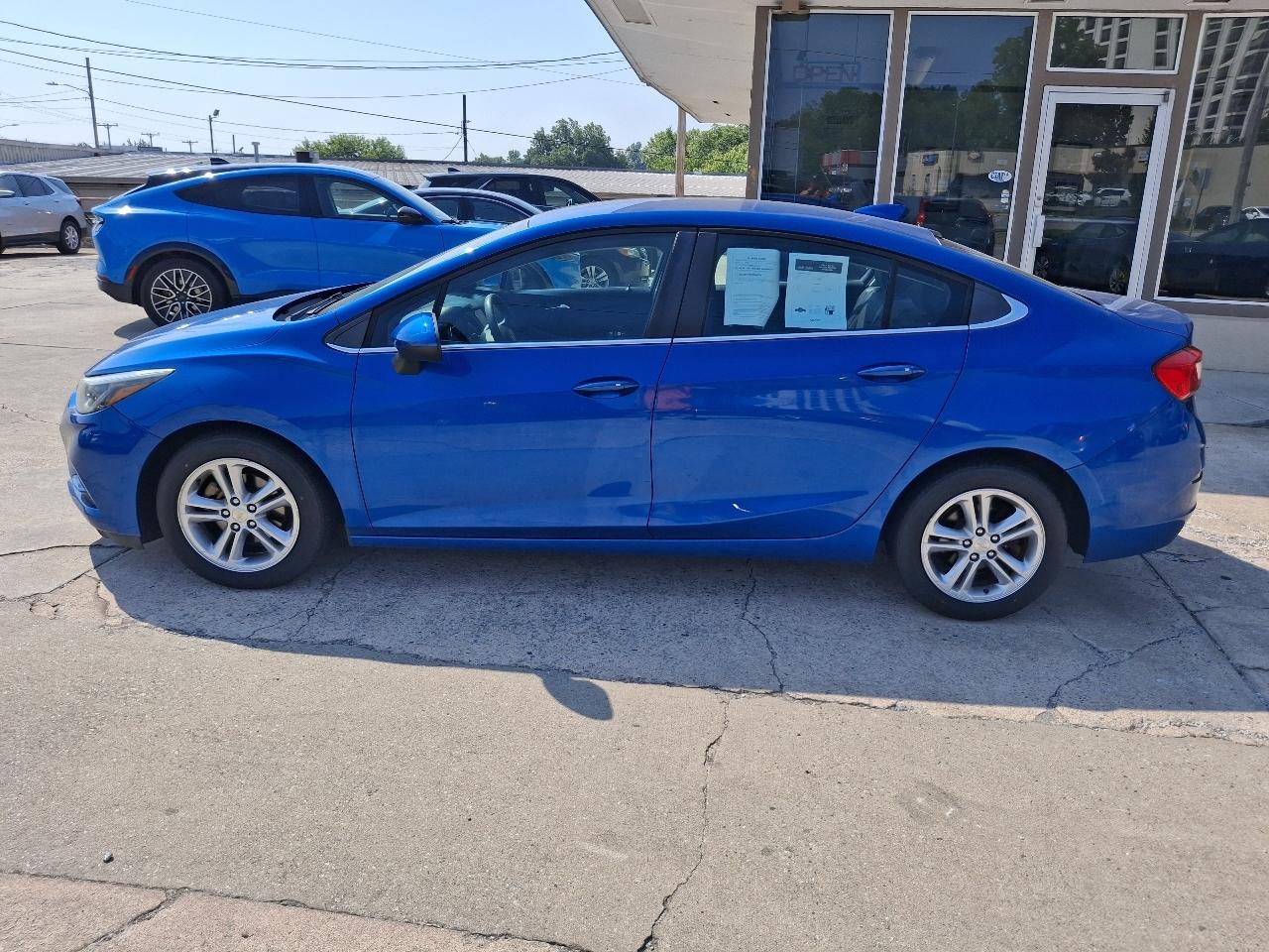 Chevrolet Cruze LT Auto 2017