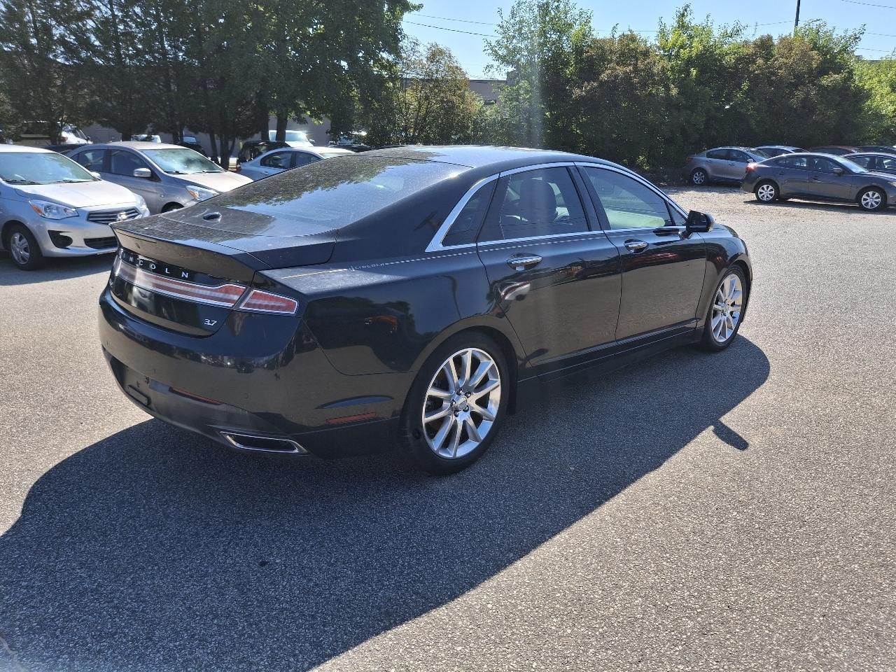 Lincoln MKZ FWD 2014