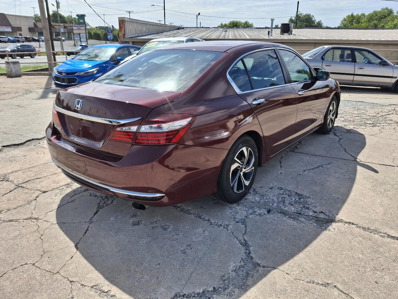 Honda Accord LX Sedan CVT 2016