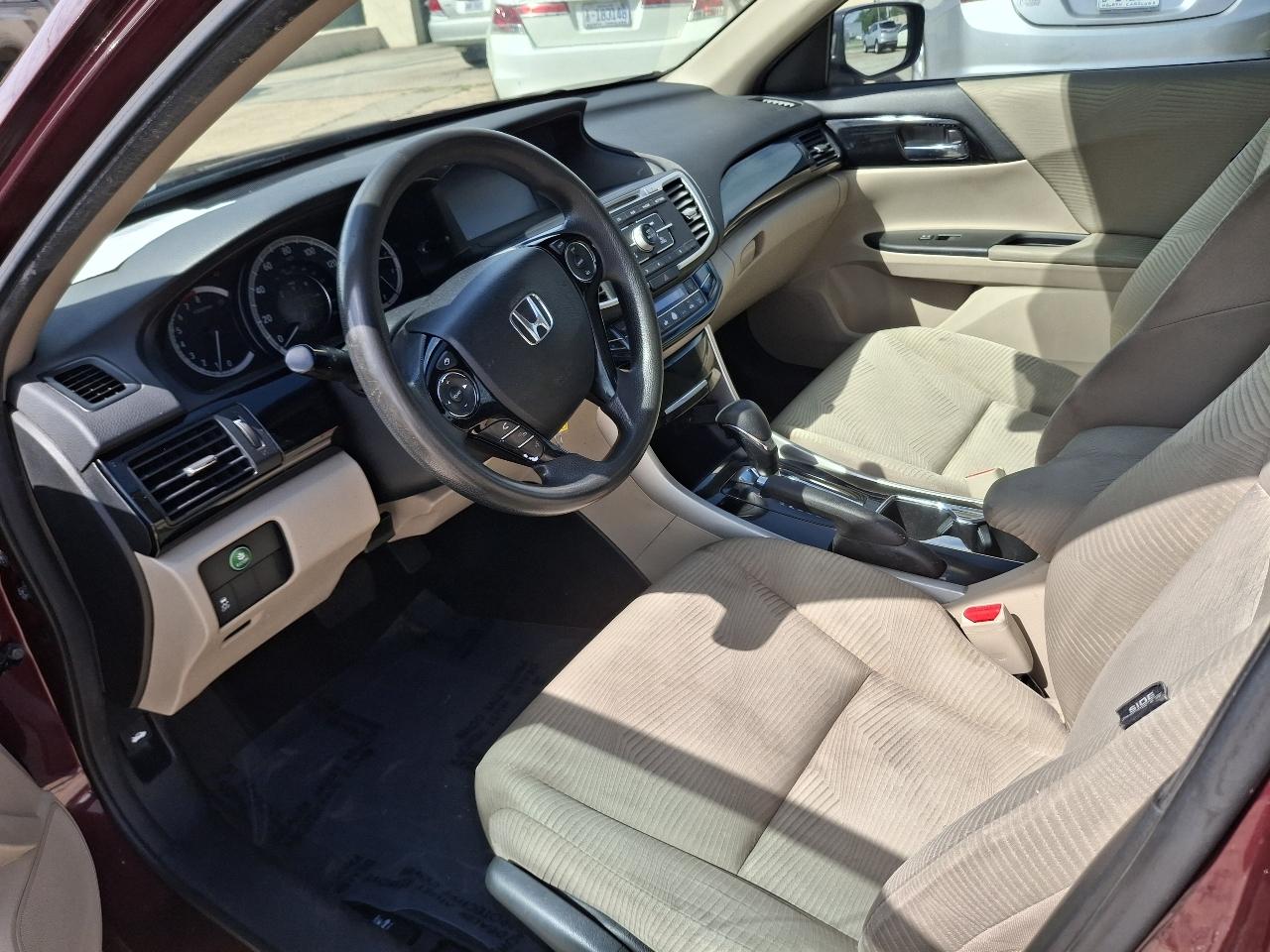 Honda Accord LX Sedan CVT 2016