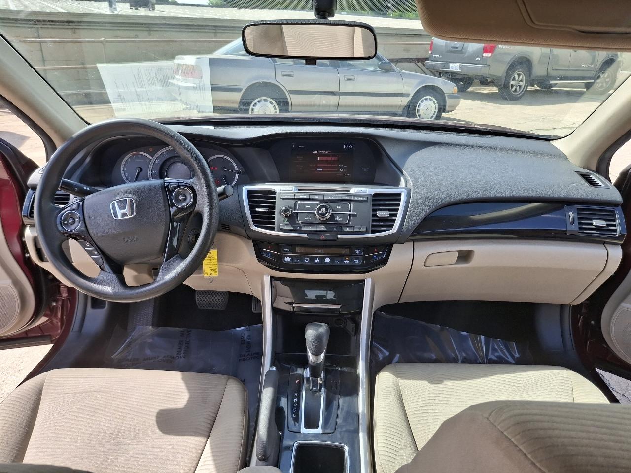 Honda Accord LX Sedan CVT 2016