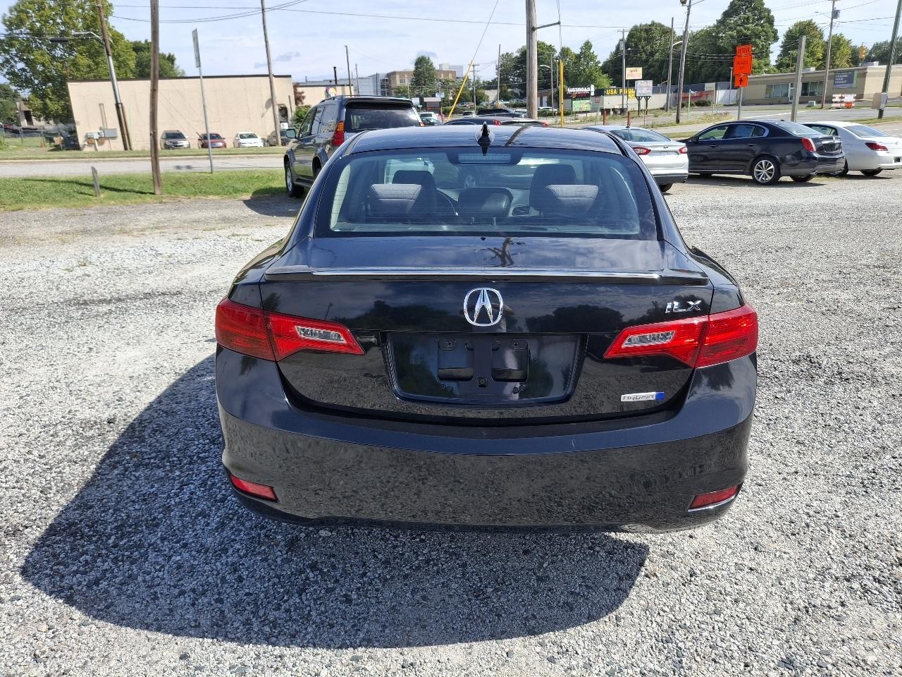 Acura ILX CVT Hybrid 2013