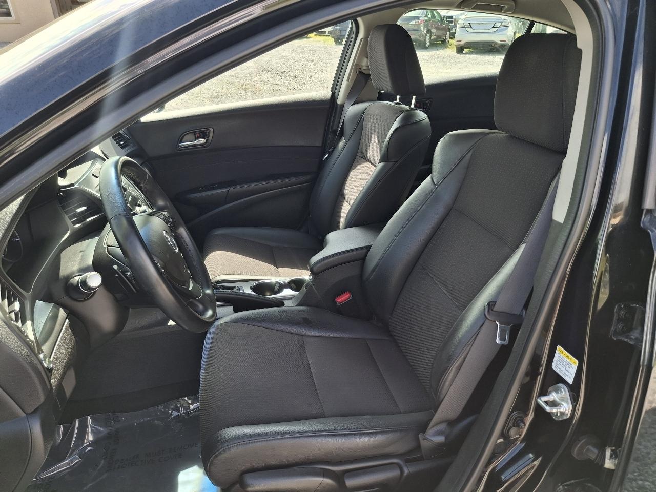 Acura ILX CVT Hybrid 2013