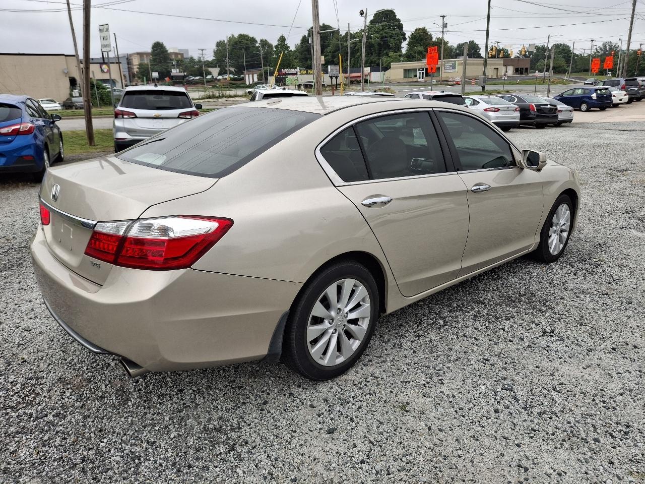 Honda Accord EX-L V6 Sedan AT 2015