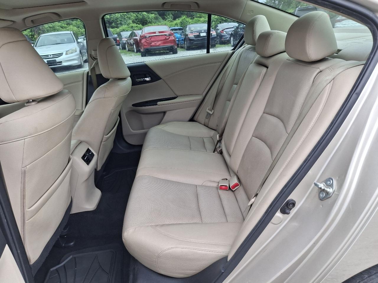 Honda Accord EX-L V6 Sedan AT 2015
