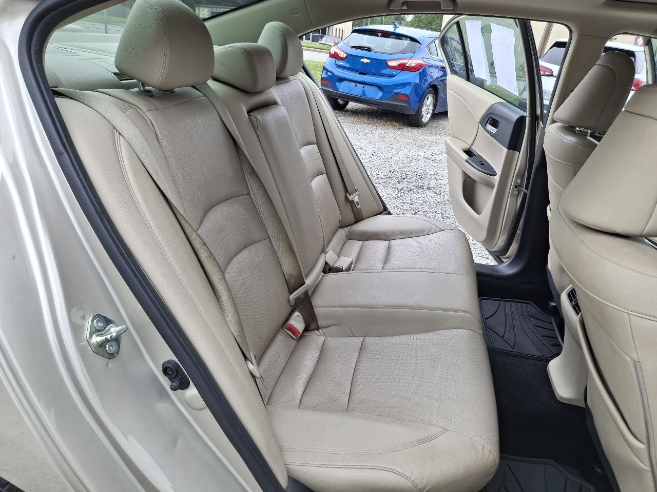 Honda Accord EX-L V6 Sedan AT 2015