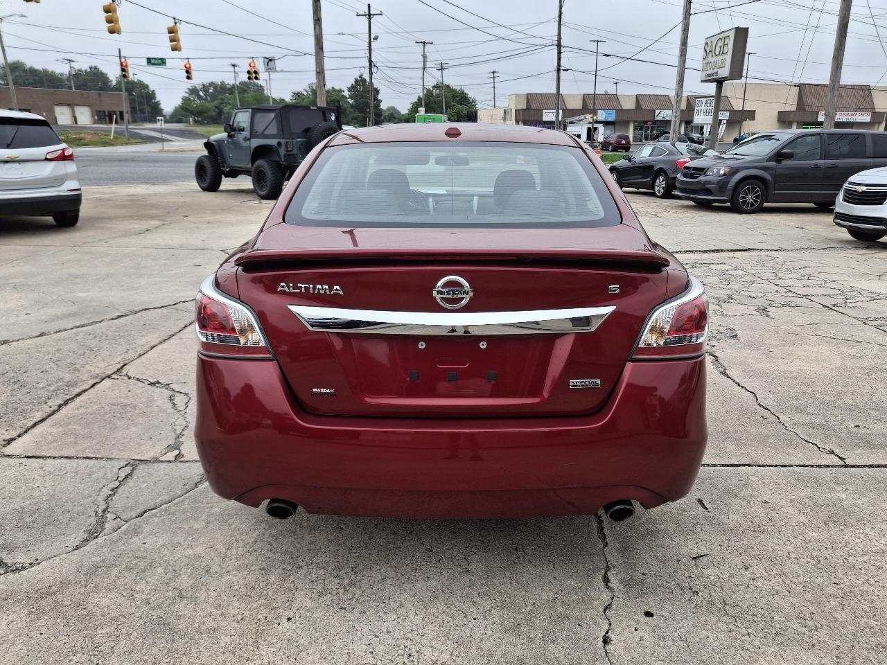 Nissan Altima 2.5 2015
