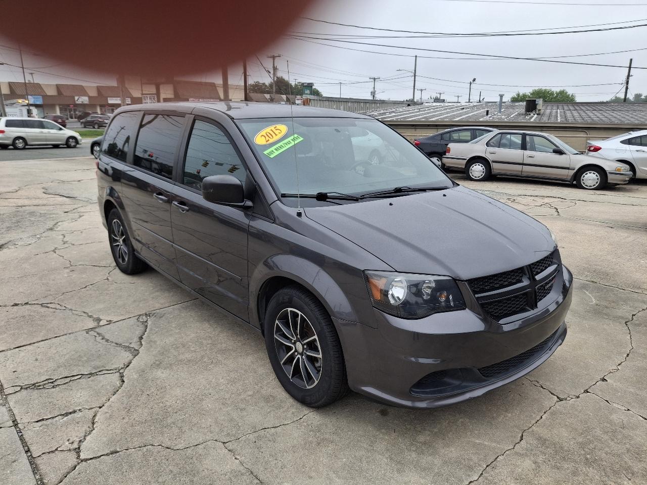 Dodge Grand Caravan SE 2015