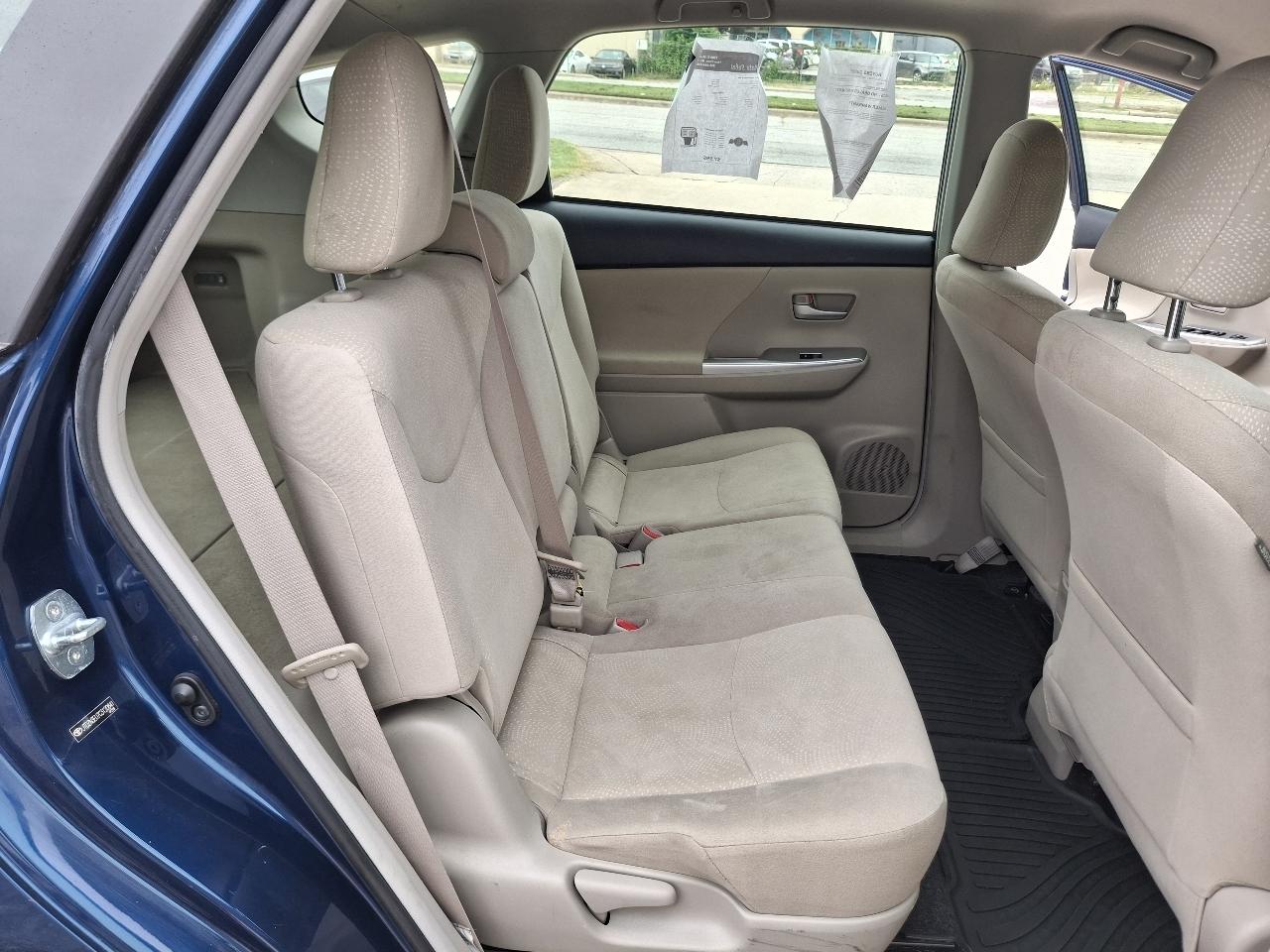 Toyota Prius V Two 2012