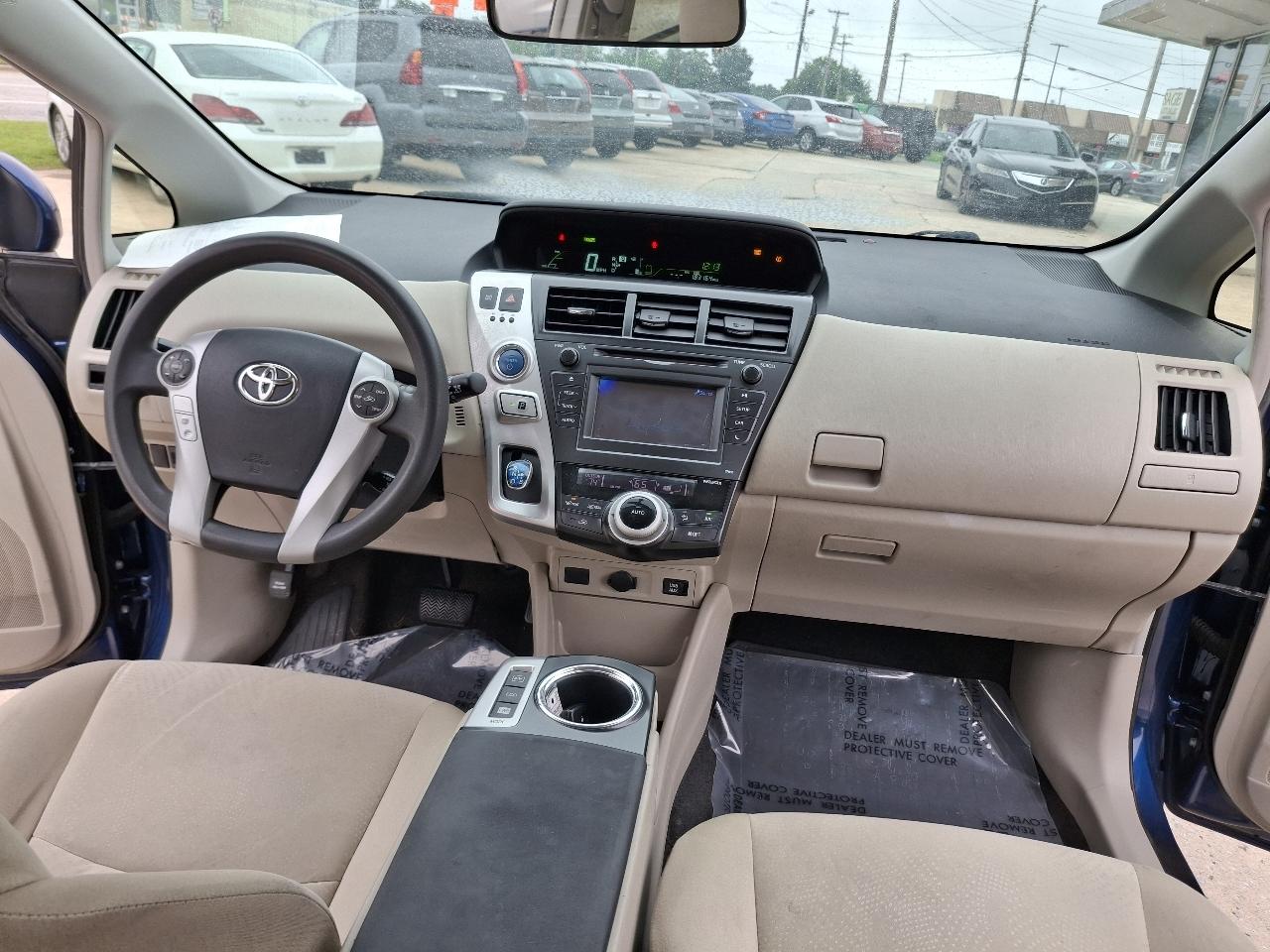 Toyota Prius V Two 2012