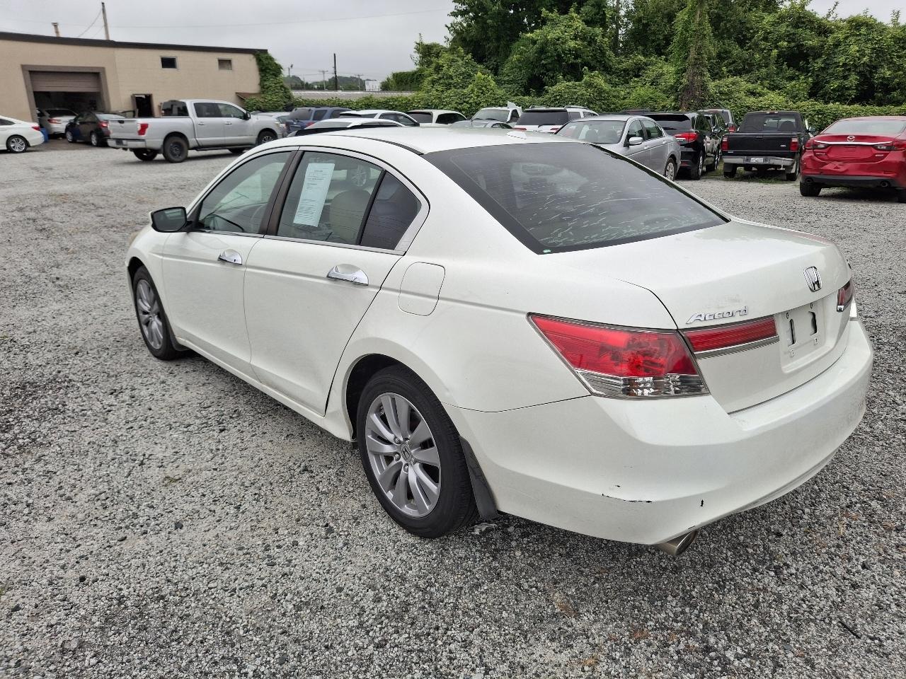 Honda Accord EX-L V6 Sedan AT 2012