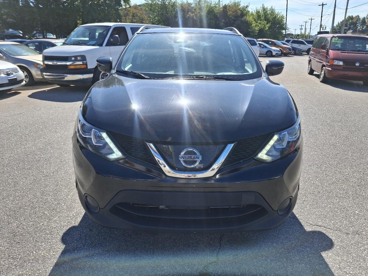 Nissan Rogue Sport S 2019