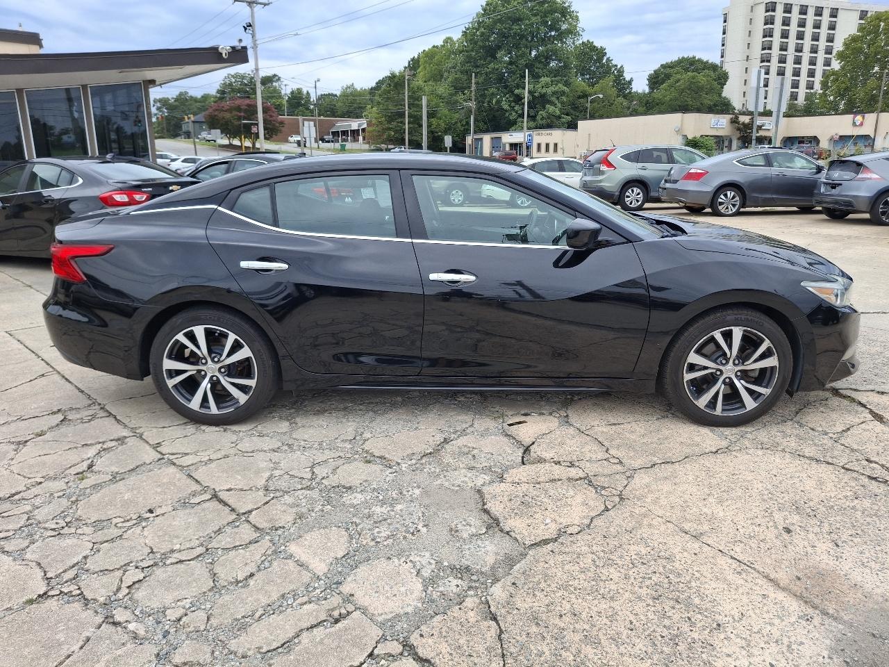 Nissan Maxima 3.5 S 2016