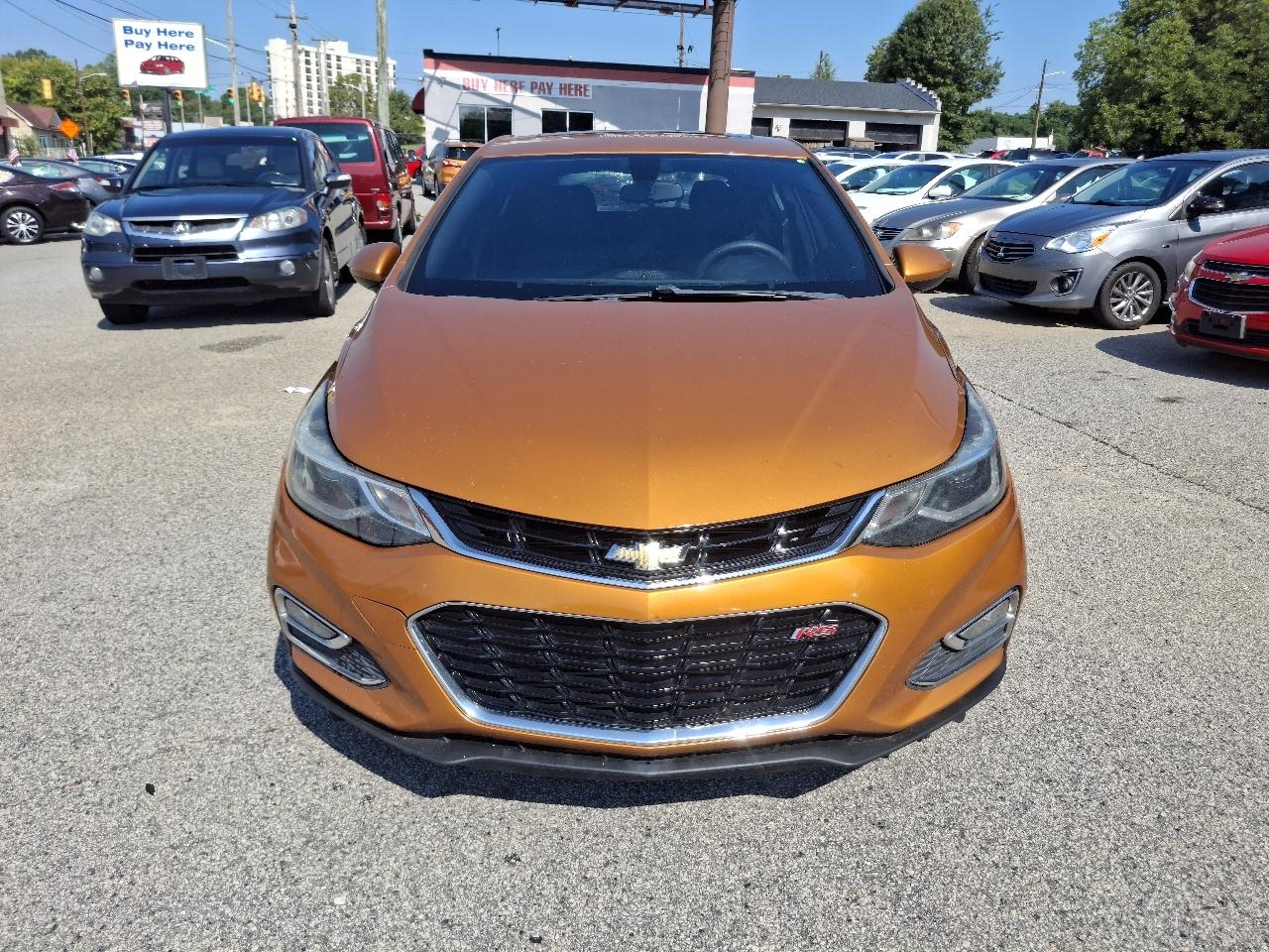Chevrolet Cruze LT Auto Hatchback 2017