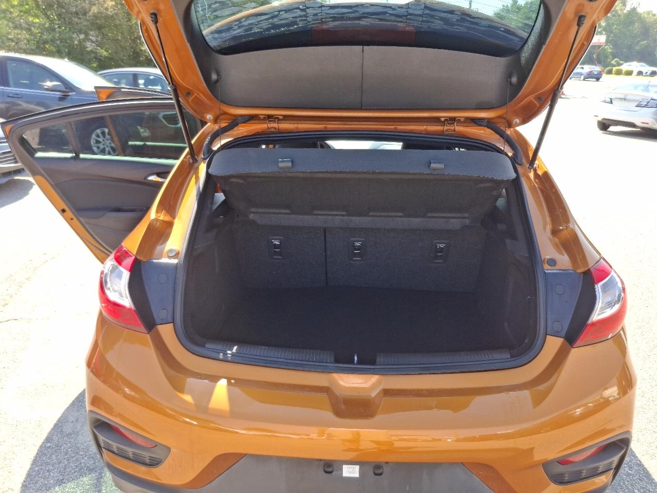 Chevrolet Cruze LT Auto Hatchback 2017