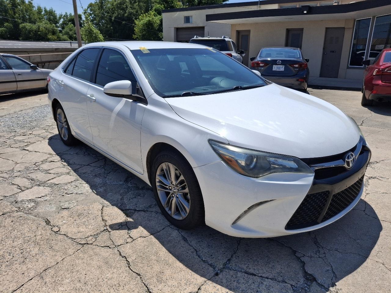 Toyota Camry XLE 2016
