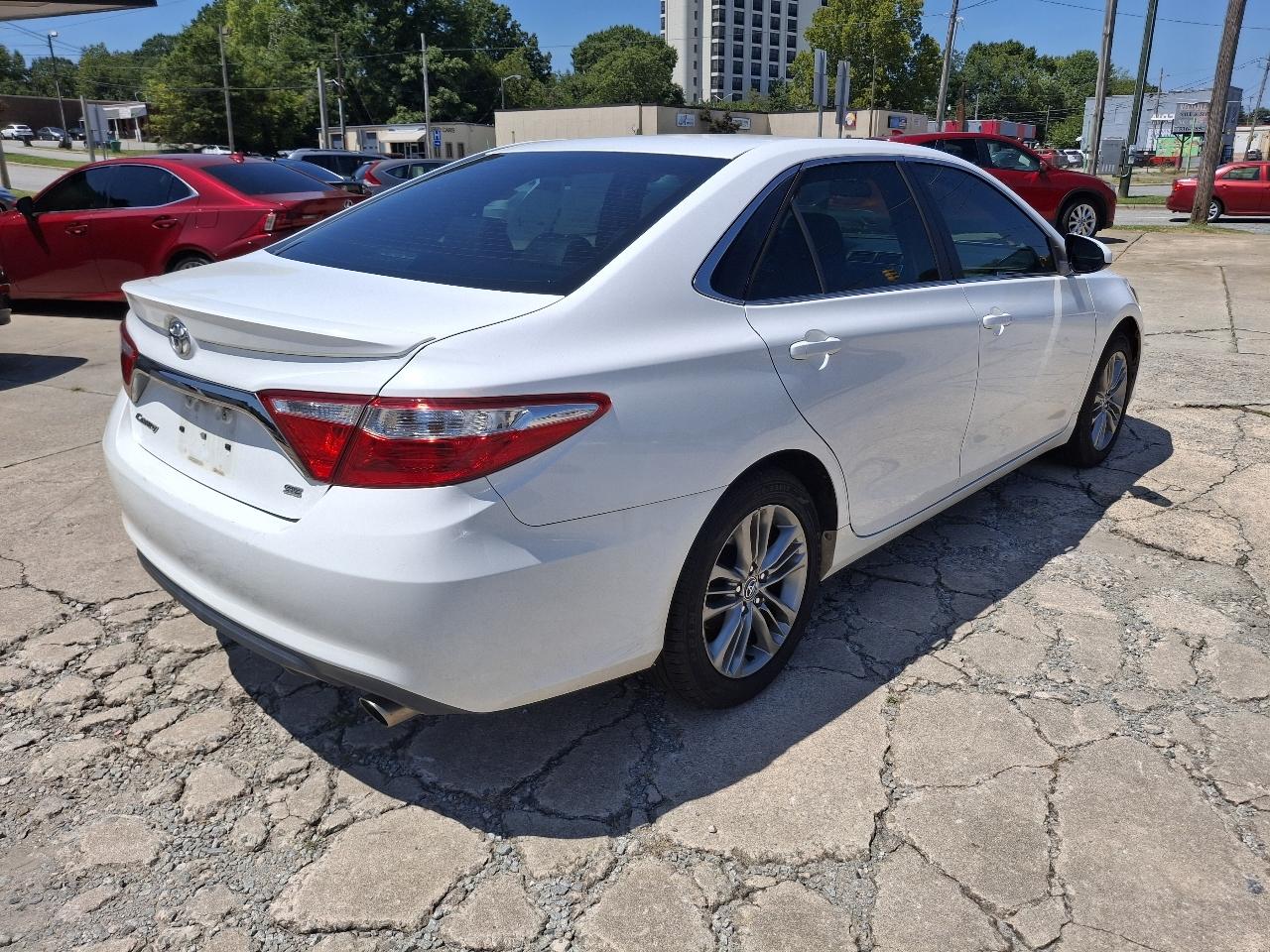 Toyota Camry XLE 2016