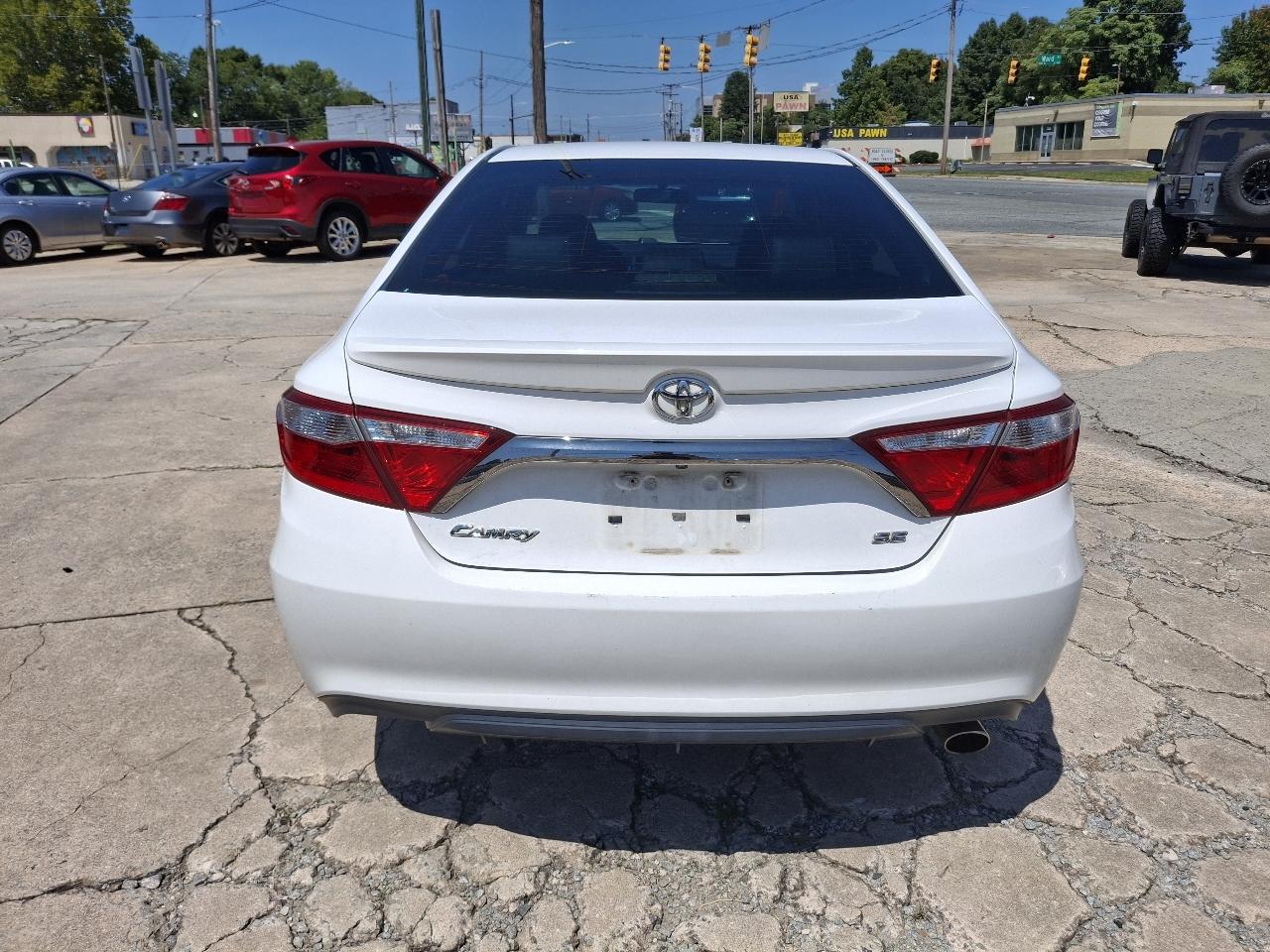 Toyota Camry XLE 2016