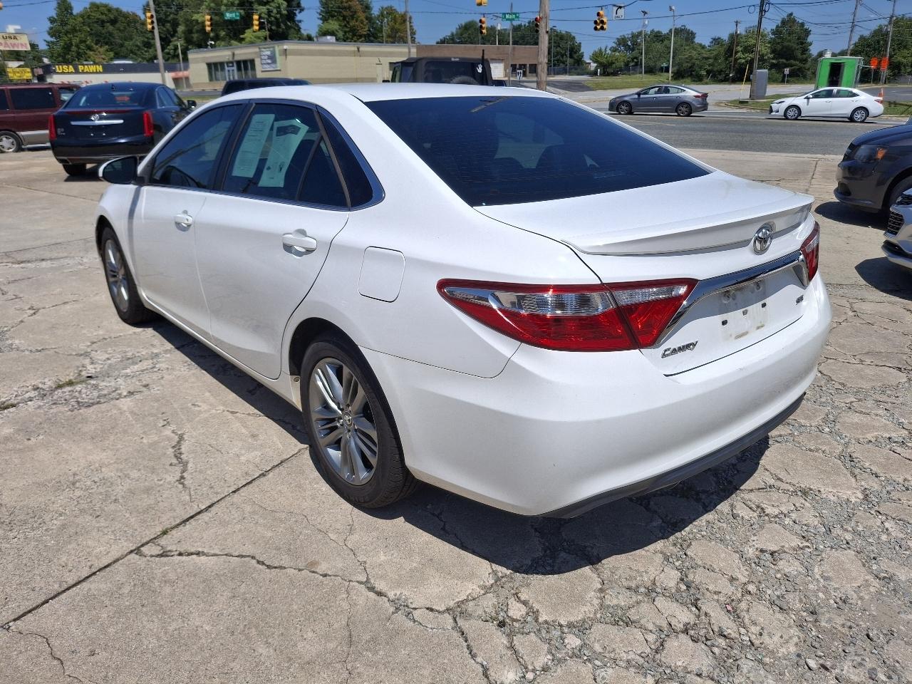 Toyota Camry XLE 2016