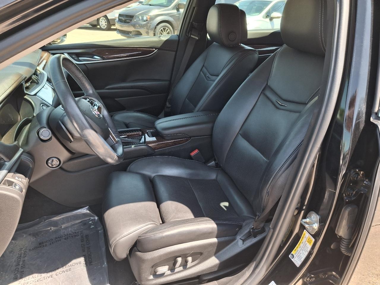 Cadillac XTS Luxury 2013