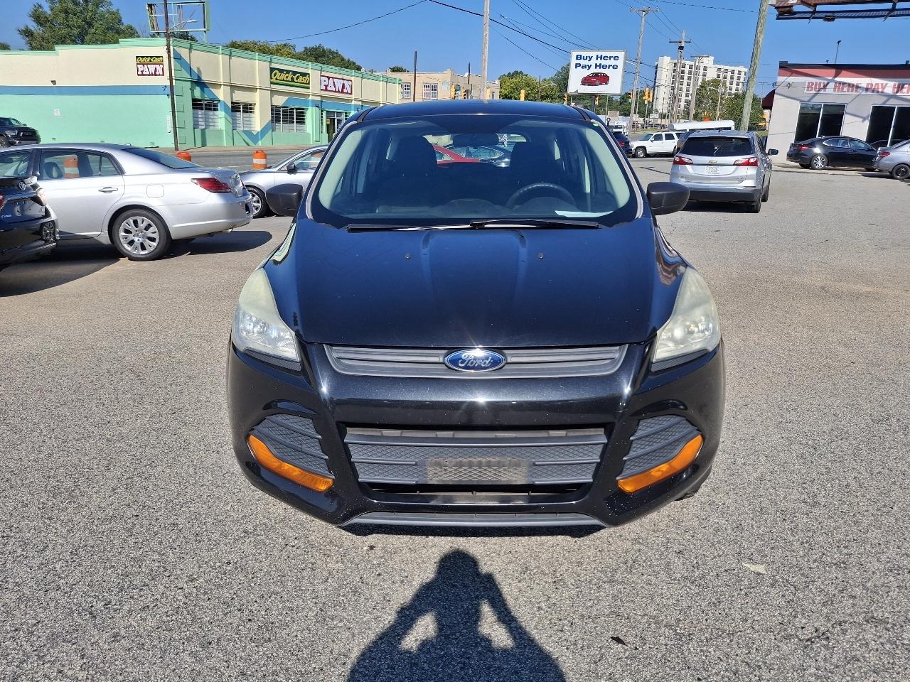 Ford Escape S FWD 2014