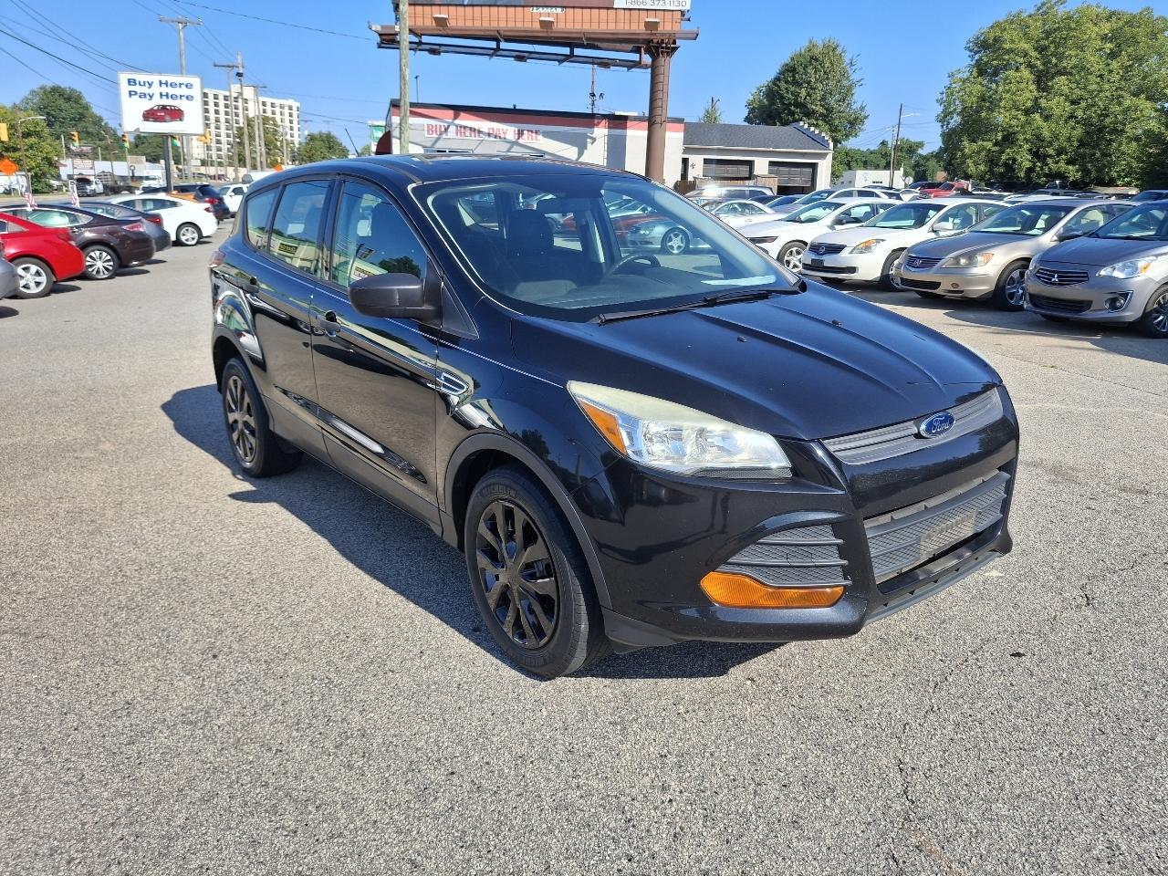 Ford Escape S FWD 2014