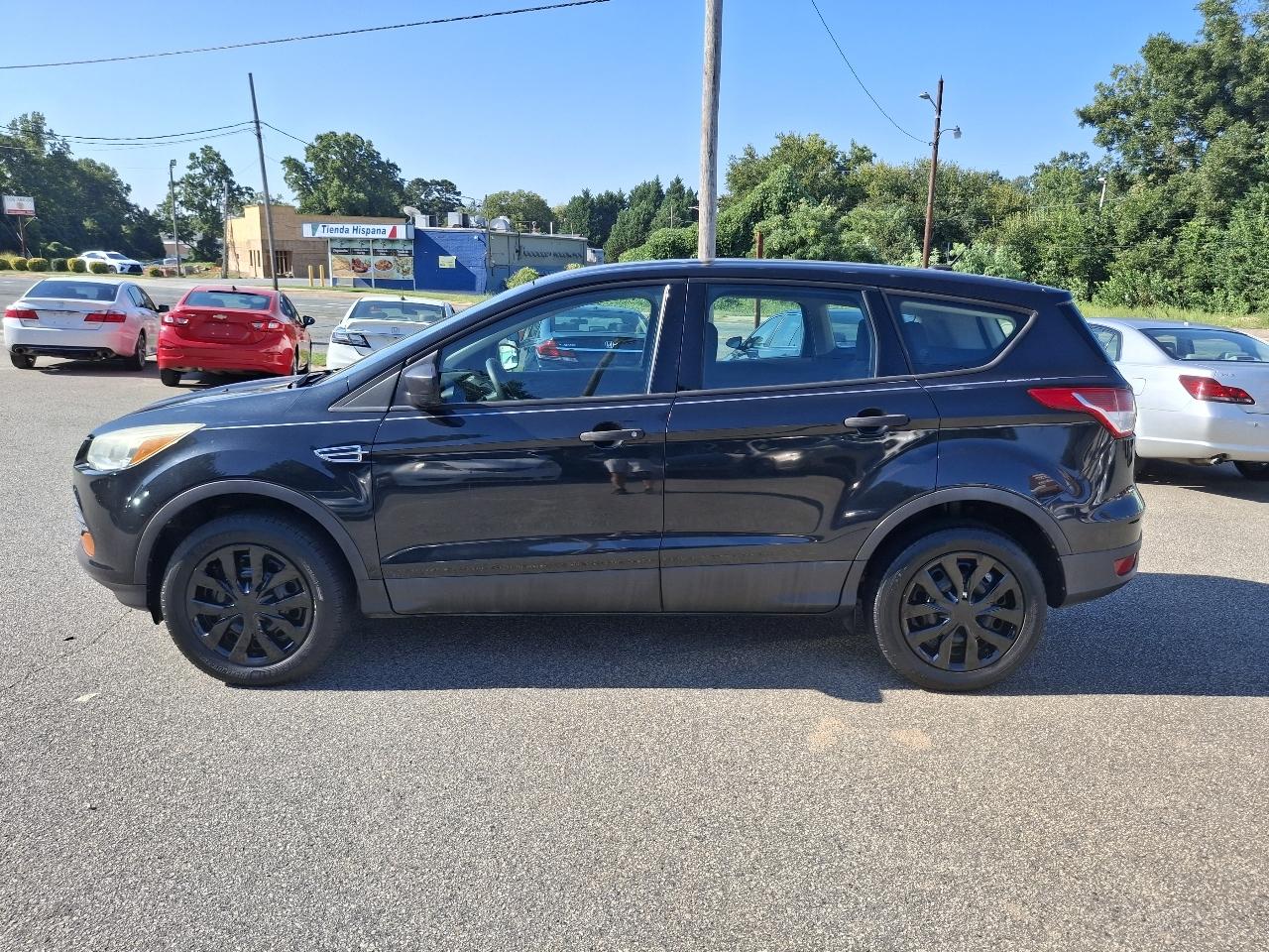 Ford Escape S FWD 2014