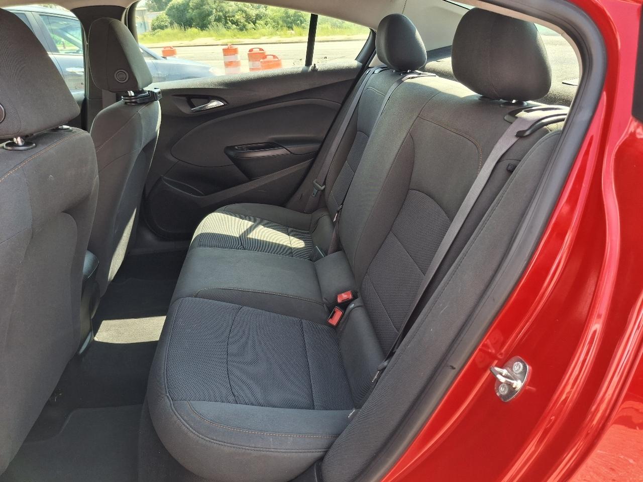 Chevrolet Cruze LS Auto 2016