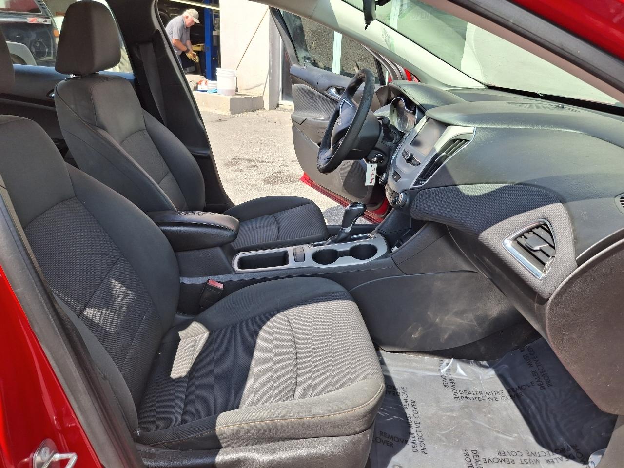 Chevrolet Cruze LS Auto 2016