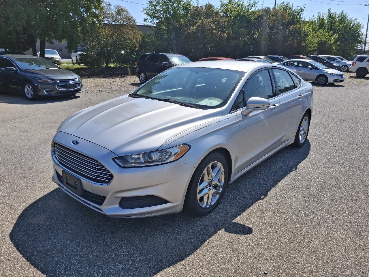 Ford Fusion SE 2013