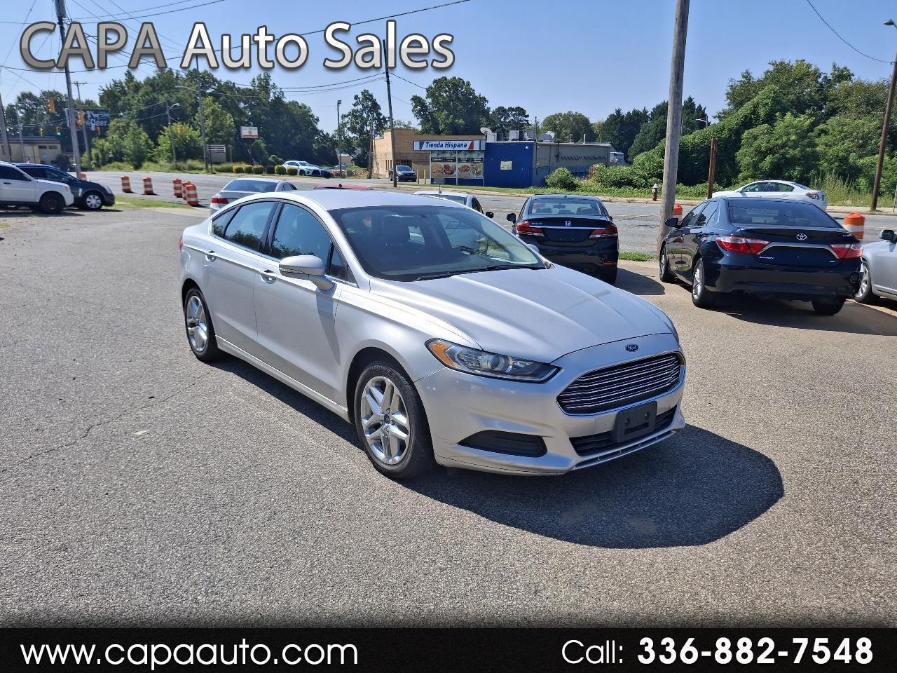 2013 Ford Fusion SE