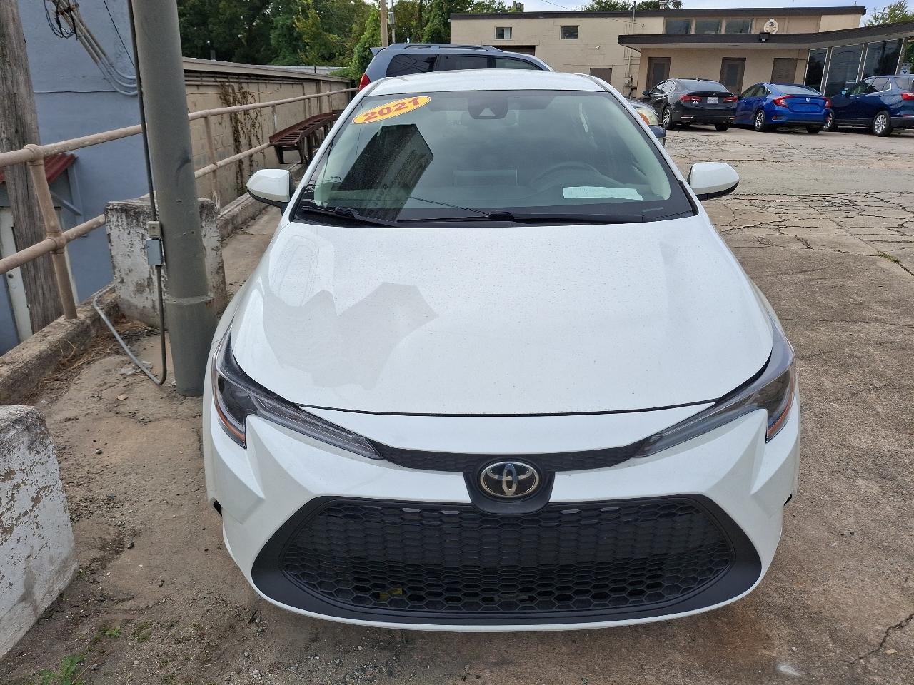 Toyota Corolla LE 2021