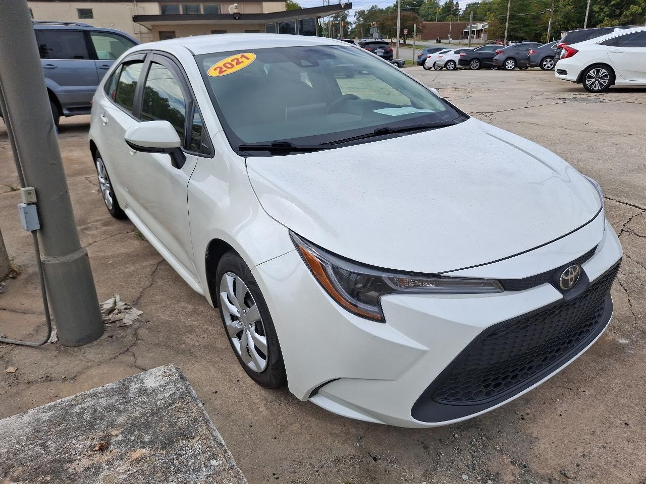 Toyota Corolla LE 2021