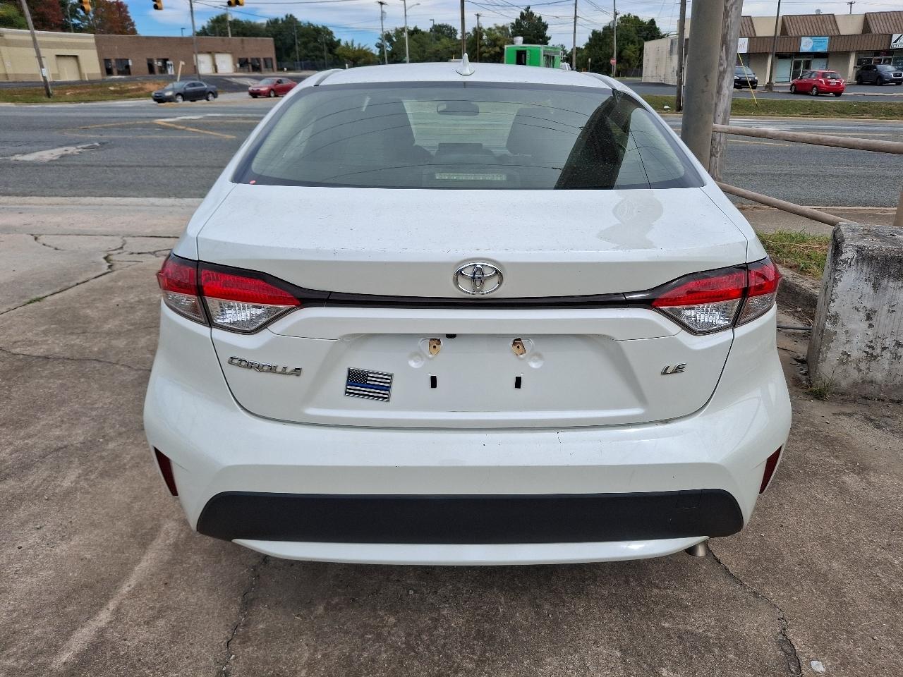Toyota Corolla LE 2021