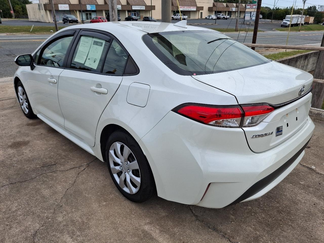 Toyota Corolla LE 2021