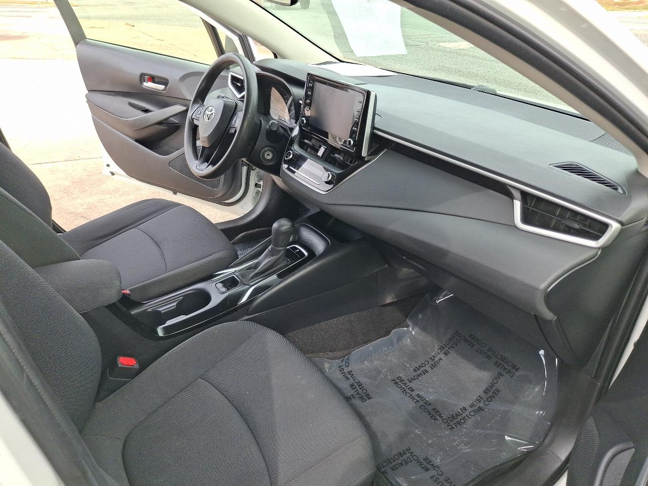 Toyota Corolla LE 2021