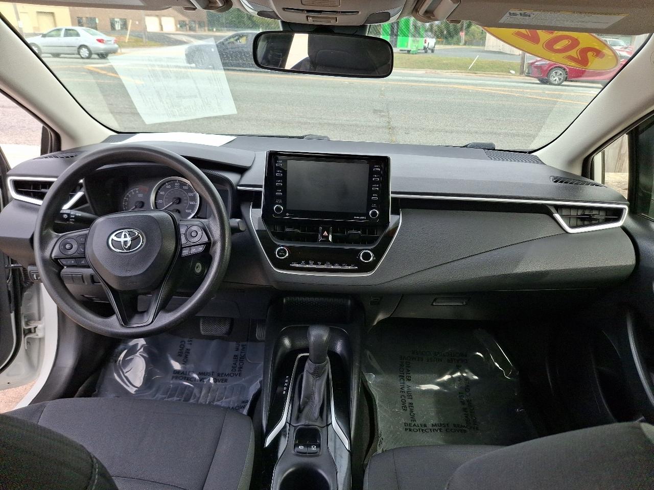 Toyota Corolla LE 2021
